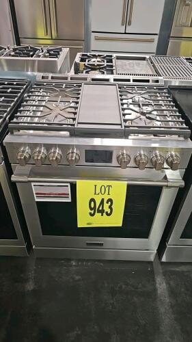 Frigidaire PCFG3080AFD 30" Freestanding Gas Range featuring five burners, single 5.6 cu ft oven, stainless steel finish, natural gas (convertible to LP), electronic ignition, 120V 60Hz 12 AMP, continuous grates, Air Fry and Convection Bake modes. Serial n