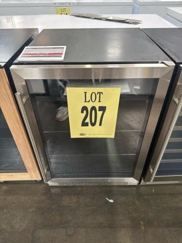 Zephyr Brisas BBV24C01AG Single Zone Beverage Cooler, 24-inch wide, 5.2 cu. ft. capacity, stainless steel glass door, 33.857" tall, 104.5 lbs net weight, 4 adjustable shelves, 115V/60Hz, R600a refrigerant, automatic defrost, LED interior light, ETL/UL/CSA