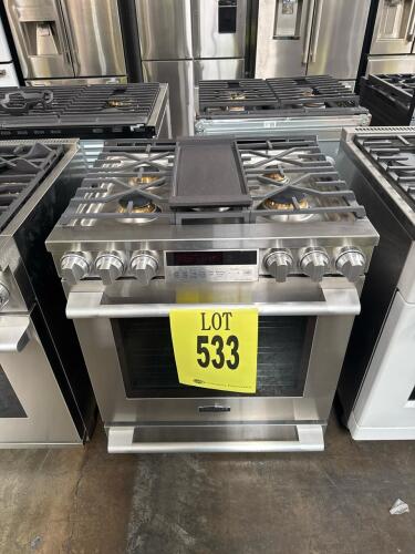 Signature Kitchen Suite UPSG3014ST 30-inch Gas Slide-in Range featuring 6.3 cu. ft. oven capacity, 5 burners including RapidHeat&trade; Burners, ProHeat&trade; Convection, self-cleaning function, Wi-Fi enabled, Easy Swivel Handle&trade;, stainless steel exterior, blue enam