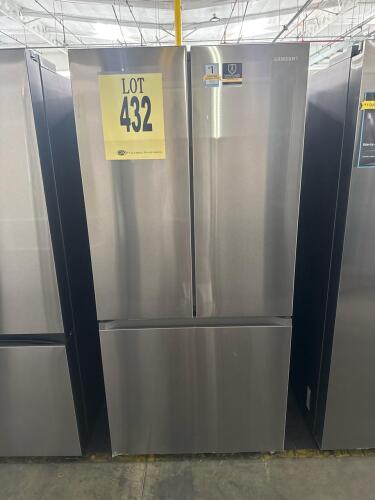 Samsung RF18A5101SR 17.5 cu. ft. French Door Refrigerator, featuring Twin Cooling Plus&trade;, LED Lighting, Fingerprint Resistant Finish, Power Cool &amp; Power Freeze Functions, Automatic Ice Maker, 3 Tempered Glass Spill-Proof Shelves, 2 Humidity-Controlled 