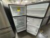 GE GTS18HYNRFS 28in TOP-FREEZER REFRIGERATOR SS, S/N-HZ768861 RETAIL $1049 - 2