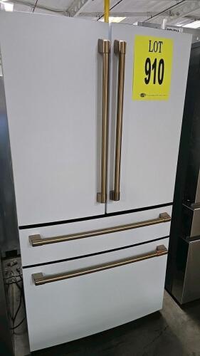 Caf&eacute; CJE23DP4WBW2 23.2 Cu. Ft. 4-Door French Door Refrigerator, featuring a Dual-Dispense AutoFill Pitcher, Convertible Drawer with Soft Freeze, Flatbread Freezer Compartment,, Serial Number: SZ139413.