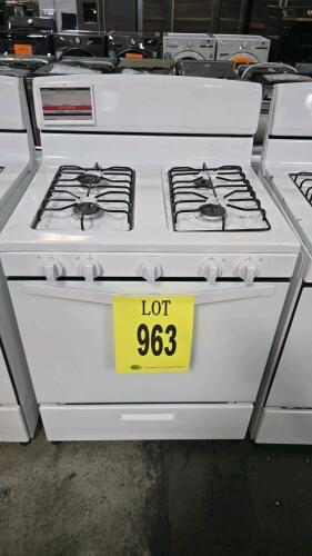 CONSERVATOR VRGW3150RW0 30" White Gas Range featuring a 5.0 cu. ft. oven capacity, 4 burners, SERIAL: VEE1178961, RETAIL: $699