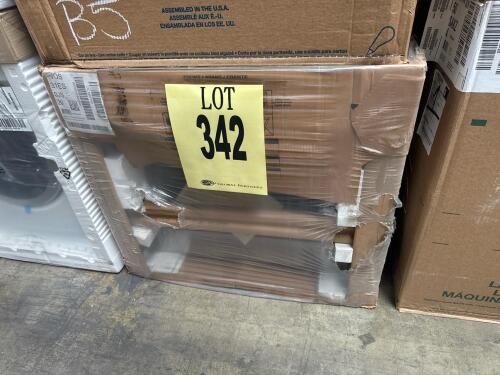 Whirlpool 30" Single Wall Oven, Model WOS31ES0JS20, featuring a 5.0 cu. ft. capacity, stainless steel finish, adjustable self-cleaning technology, Keep Warm setting, Delay Start, Hidden bake element, Control Lock mode, Closed door broiling, and Electronic