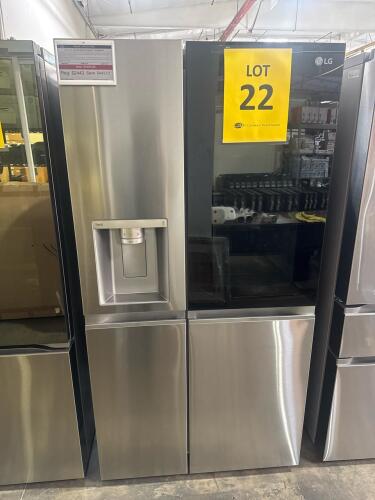 LG LRSOS2706S 36in SIDE-BY-SIDE INSTAVIEW REFRIGERATOR SS S/N-402MRTT3L513, RETAIL $2,400