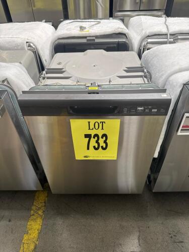 GE GDF535PSR0SS Dishwasher featuring 12 place settings, 55 dBA noise level, Steam + Sanitization, Dry Boost&trade;, Active Flood Protect, front electronic controls, 120V/60Hz, 6.6 Amps, assembled in USA, UL and Energy Verified certified. Serial Number: AS929008