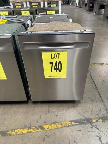 Electrolux GDSP4715AF0A stainless built-in dishwasher, 24" width, 45 dBA operation, 15 place settings, NSF certified sanitize cycle, 5 wash cycles, Energy Star certified, 7.7A 120V 60Hz, top hidden controls, stainless steel tub, nylon racks, serial number