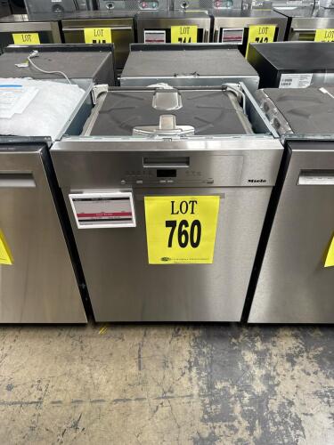 Miele G 5006 SCU Built-in Dishwasher featuring 16 place settings, 44 dB noise level, DirectSelect Controls, QuickIntenseWash (58 min. program), Original Cutlery Tray, ExtraClean &amp; ExtraDry Options, Delayed Start, SaniWash (Sanitize cycle), ComfortClos
