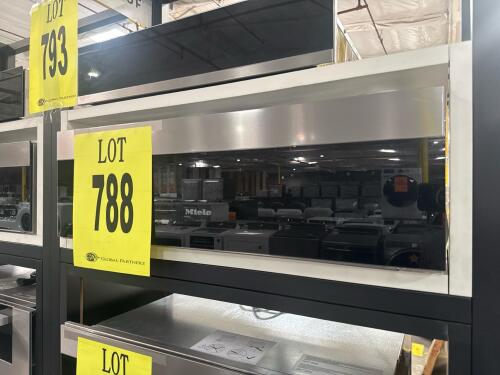 Miele ESW 7670 Warming Drawer, 30" width and 9 3/4" height, Clean Touch Steel finish, SensorTouch controls, four operating modes (prewarming dishware, keeping food warm, slow roasting, warming cups), Push2open mechanism, Timer function, Miele@home connect