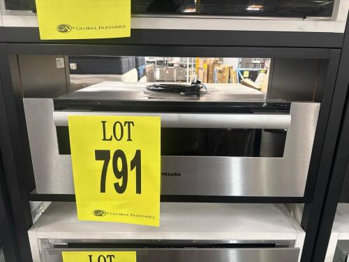 High-end Miele ESW6780 ED/CS/USA warming drawer with advanced temperature controls, soft-close, and low-temperature cooking. Ideal for built-in installation, with a Clean Touch Steel exterior and CSA C US certification. Made in Germany. Approx. 30-inch wi