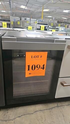 Caf&eacute; CCR06BM2PBS5 Beverage Center, 5.1 cu ft, Platinum Glass Finish, glass door, LED light wall, built-in WiFi, adjustable shelves, Magnum bottle storage., Serial Number: VS912190, RETAIL: $3299