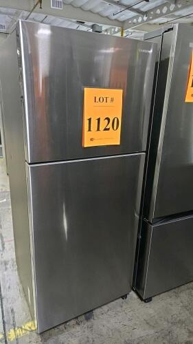 Samsung top freezer refrigerator, model RT16A6195SR/AA, fingerprint resistant stainless steel finish, 15.6 cu. ft. capacity, made in Mexico. Typical features include adjustable glass shelves, LED lighting, optional ice maker, and ENERGY STAR certification