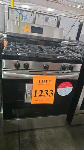 Frigidaire FCRG3052BSB Gas Range, 5.0 cubic feet oven capacity, 5 burners, stainless steel finish, even baking technology, CSA/UL Certified, natural gas (convertible to LP), 29.88&rdquo; W x 25.75&rdquo; D x 46.56&rdquo; H, 120V. Serial: VF40709095
