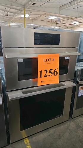 Signature Kitchen Suite SKSCV3012MT/00 30-inch Double Wall Oven featuring Gourmet AI&trade; Camera, Steam-Combi Convection Oven, Air Fry, Wi-Fi Enabled, InstaView&reg; Window, GlideShut&trade; Door. Upper Oven Capacity: 1.7 cu. ft., Lower Oven Capacity: 4.7 cu. ft., Sati