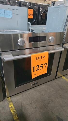 Signature Kitchen Suite UPWS3044ST /02 Single Wall Electric Oven, featuring a 4.7 cubic foot capacity, True Convection for even cooking, Speed Clean&trade; for quick cleaning, GlideShut&trade; Door for smooth operation, WiFi-enabled for remote control via ThinQ&reg; app,