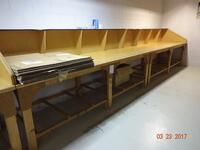 Werktafel, met twee werkplekken en houten werktafel (Work bench - duel station blonde wood processing table)