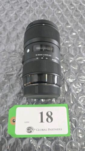 SIGMA 18-35mm LENS