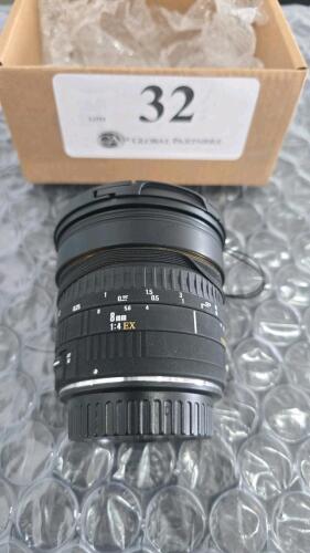 SIGMA 8mm F4 FISHEYE EX LENS