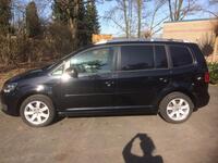 <p>Volkswagen Touran 1.6 TDI&nbsp; &nbsp;<br />Datum deel 1/ Date of first registration:18-02-2012<br />Kenteken/ License plate number: 1-VTL-26<br />Huidige kilometerstand/ Current mileage: 298,755 kilometer (indicated as of 24/03/17)<br />&nbsp;</p>