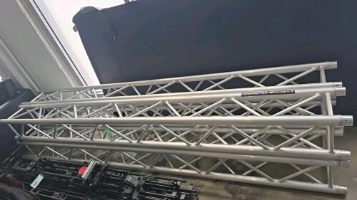 LOT OF 4, GLOBAL TRUSS SQ-4114 9.84ft (3-METERS) 12in x 12in STRAIGHT SEGMENT SQUARE TRUSS ALUMINUM, 1.97in DIAMETER TUBING