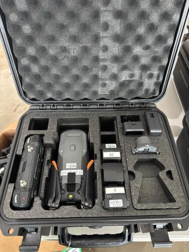 DJI MAVIC 3 ENTERPRISE <br/>Drone with (Remote control),<br/>(Charging hub) and (3 batteries) No antennas for remote control.