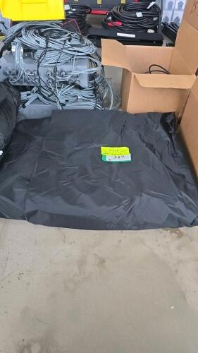15&rsquo; X 20&rsquo; ULTRA BOUNCE BLACK AND WHITE