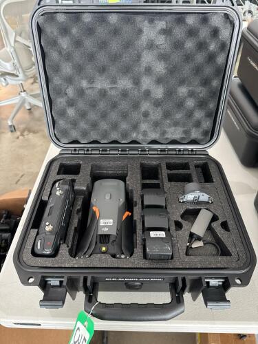 DJI MAVIL 3 ENTERPRISE <br/>DRONE WITH (REMOTE CONTROL) (3 BATTERIES) (NO ANTENNA) (NO CHARGING HUB)
