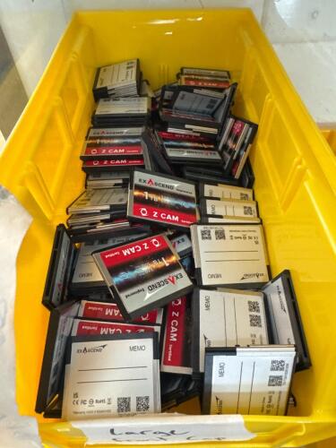 LOT OF 220 CFAST CARDS 1TB