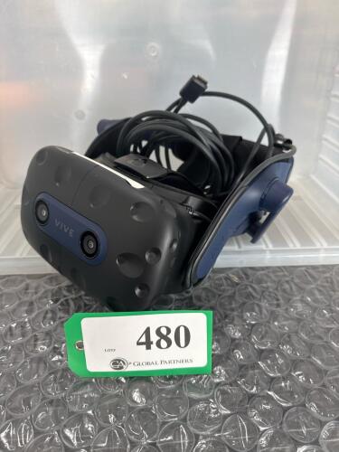 VIVE PRO 2 VR HEADSET KIT (MISSING (2) BASE STATION <br/>, (2)POWER ADAPTERS , (1) MINI DP TO DP ADAPTER