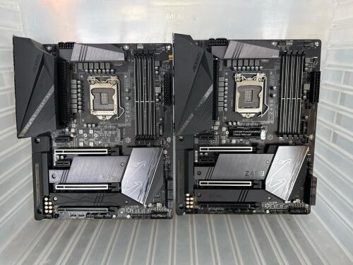 LOT OF 2 Gigabyte Motherboard Z490 AORUS PRO AX