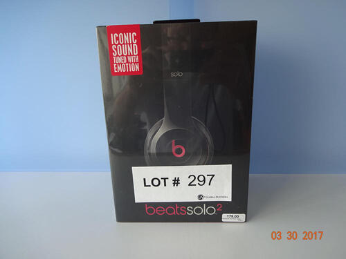 "Beats" hoofdtelefoons - "Beats Solo2" - reguliere prijs Ã„179.00 "Beats" Headphones - "Beats Solo2" - Regular price 179)