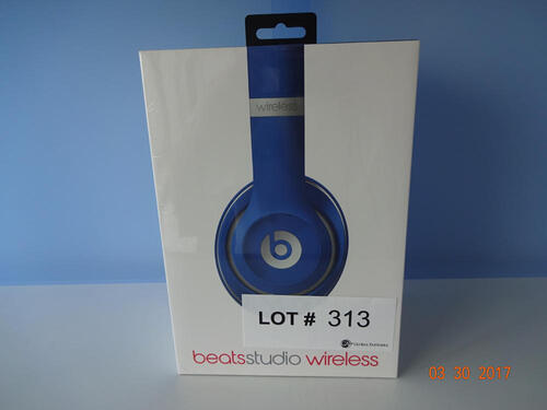 "Beats" hoofdtelefoons - "Beats Studio draadloos" - reguliere prijs 379.95 "Beats" Headphones - "Beats Studio Wireless" - Regular price 379.95)