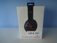 "Beats" hoofdtelefoons - "Beats Studio draadloos" - reguliere prijs 379.95 "Beats" Headphones - "Beats Studio Wireless" - Regular price 379.95)