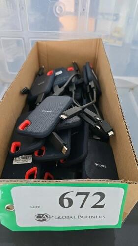 LOT OF 32, SANDISK TB SSD