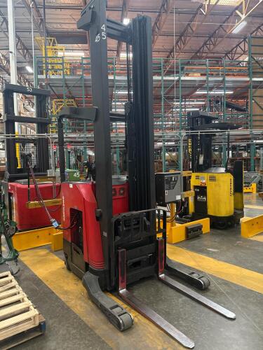 2012 RAYMOND 750-R45TT ELECTRIC STAND-UP REACH TRUCK, 4500 LBS CAPACITY, 36 VOLTS, APPROX., MAST LOWERED 137&rdquo;, 36 VOLTS, HRS: 15,391 SERIAL: 750-12-BB32293, UNIT #45 (GROUND LEVEL REMOVAL ONLY)