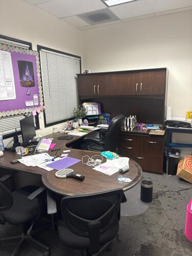 U Shape Desk W/ Hutch (No Content) delay pickup mid October