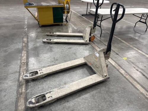 CROWN PTH 5000LBS PALLET JACK