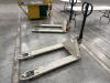 CROWN PTH 5000LBS PALLET JACK