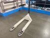 CROWN PTH 5000LBS PALLET JACK
