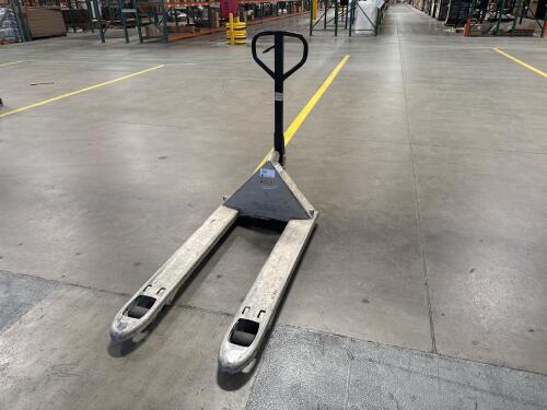CROWN PTH 5000LBS PALLET JACK