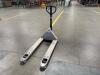 CROWN PTH 5000LBS PALLET JACK