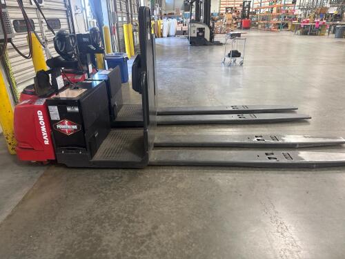RAYMOND 8510 ELECTRIC RIDER PALLET JACK, 24V, 8&rsquo;FT FORKS, 6000 LBS MAX, Hrs: 5841, SERIAL: 851-18-15379, UNIT #2