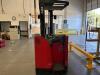 2007 RAYMOND 420-C40TT ELECTRIC STAND-UP FORKLIFT, 4000 LBS CAPACITY, 36 VOLTS, SERIAL: 420-07-14024, UNIT #22, (DELAY PICKUP MID-OCTOBER) (GROUND LEVEL REMOVAL ONLY) - 8