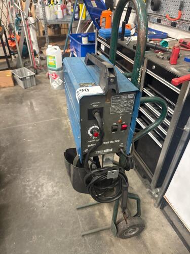 CHICAGO ELECTRIC 90 AMP Flux Wire Welder with Lincoln Welding helmet and hand truck