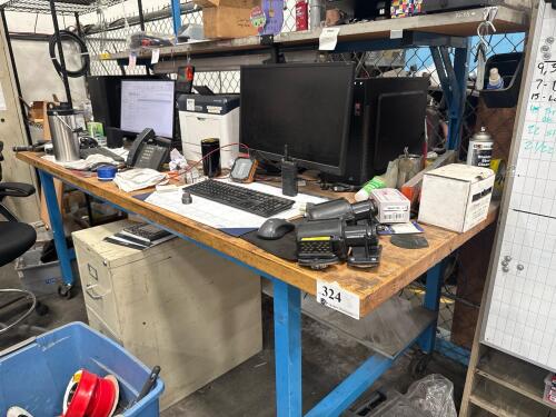 8&rsquo; FT WORK TABLE WITH WOOD TOP AND LIGHT