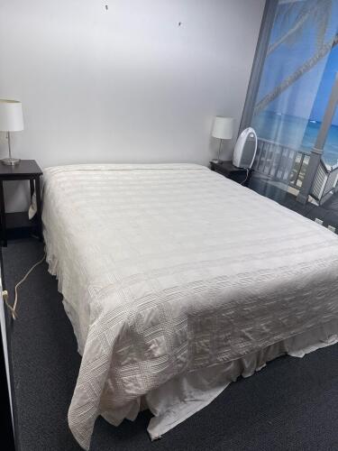 Serta Perfect Day Calm Harbor King Mattress with Box Spring, Pillow Top, with cabinet and (2) stands, (LOCATION: 3RD FLOOR)