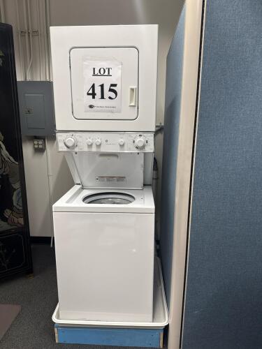 Stacked Washer and Dryer Laundry Center, Top Load Washer, Front Load Electric Dryer, (LOCATION: 3RD FLOOR)
