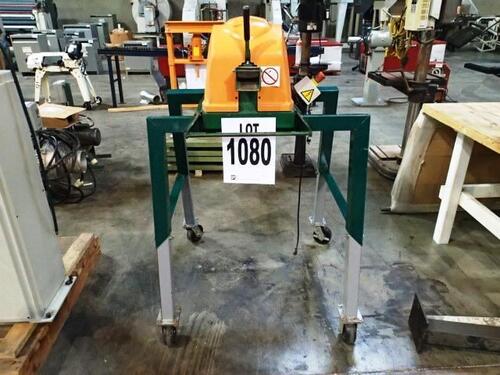 SWEED&nbsp;MODEL 300AD&nbsp;SCRAP CHOPPER,&nbsp;S/N: 42024<br />