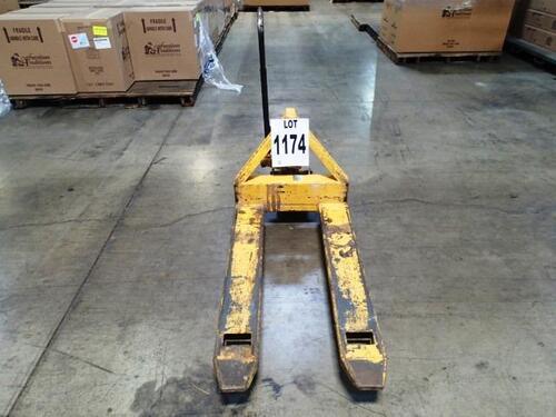 PALLET JACK, 27 X 48 INCH<br />