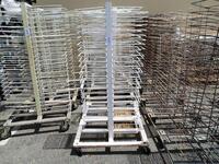 (9) DRYING RACK<br />